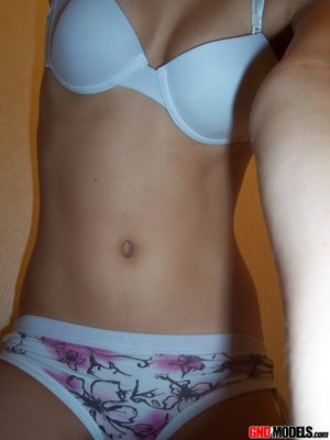 18 year old female boxer Sabrina Blond covers up her naked tits